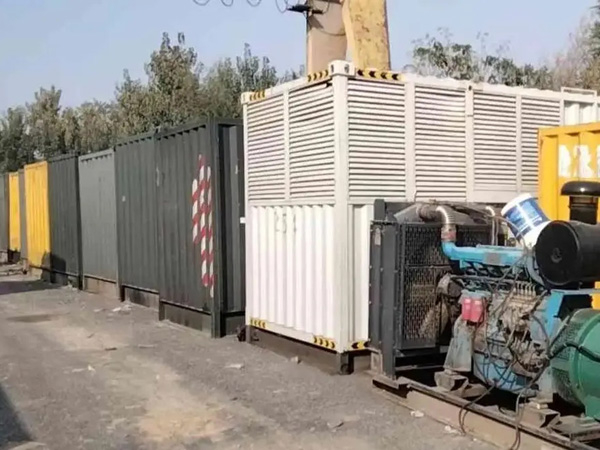 齐河200KW柴油发电机机组每小时油耗是多少？